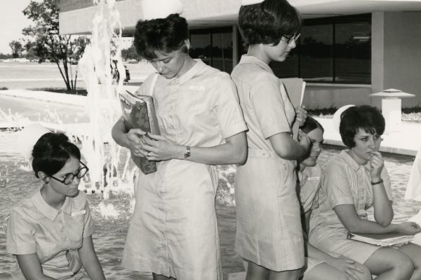 Nursing students pose for a photo.